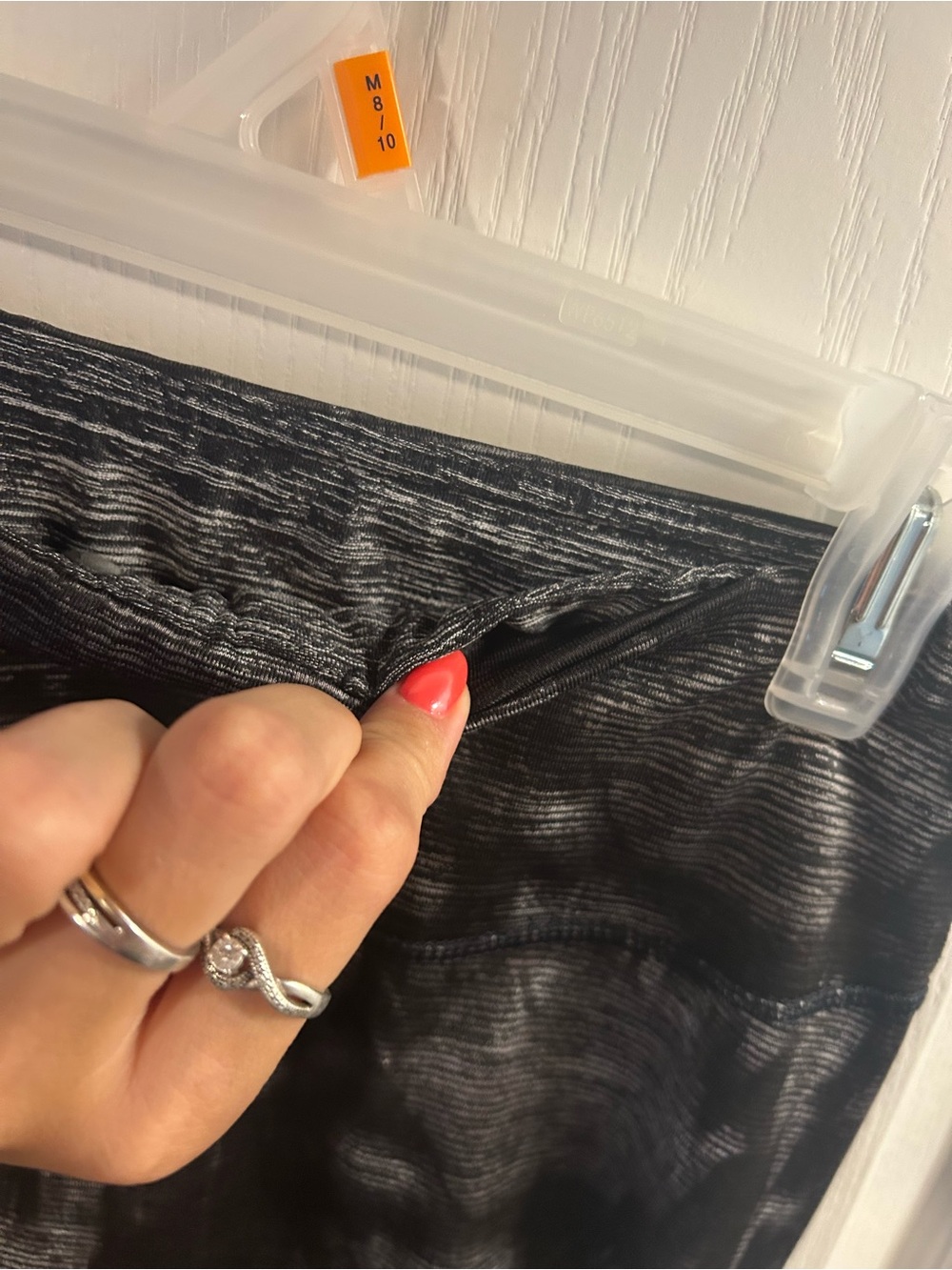 Reversible capris - Picture 2 of 4